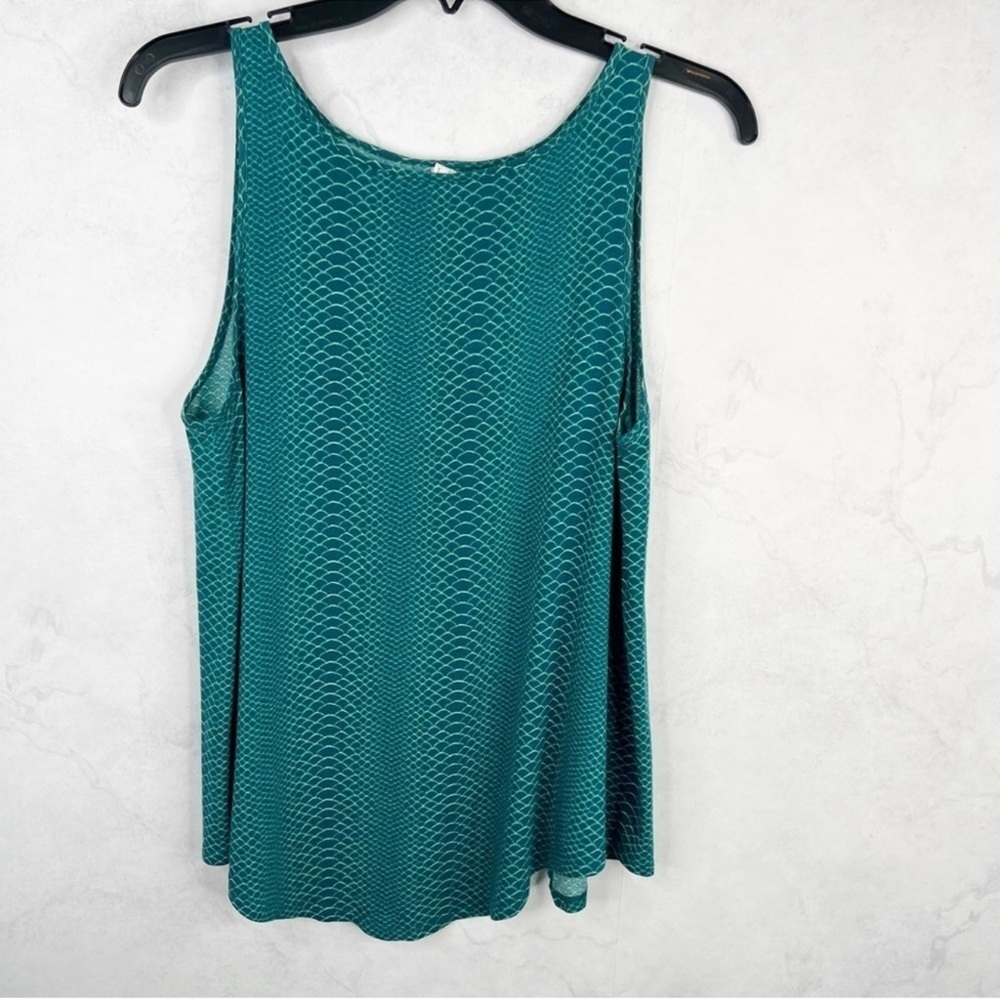 Under Armour Green Textured Tank Top
